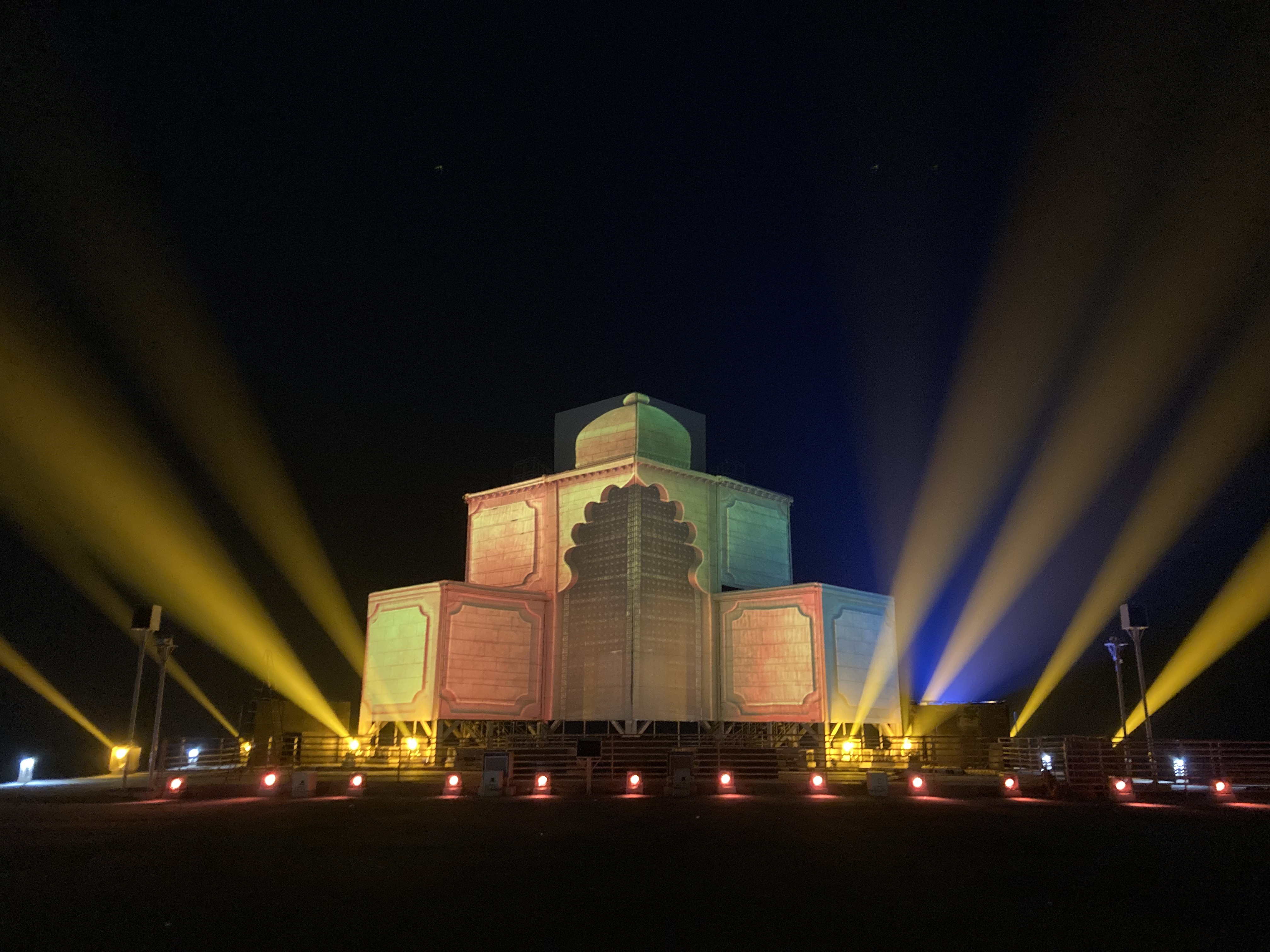 Heritage façade beam show